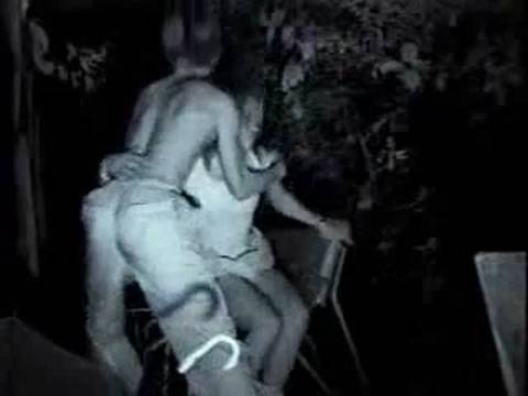 Il baise sa copine bourrée après une soirée bien arrosée