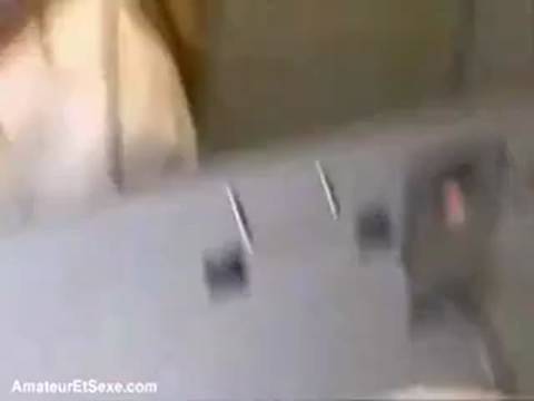 Très belle mature aime le sexe