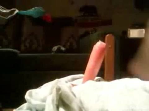 Jeune fille s&rsquo;entraine pour la sodomie