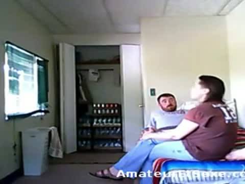 Petite baise clandestine !