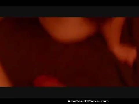 Il sodomise une étudiante frivole à souhait