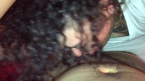 Plan levrette avec une métisse à grosses fesses