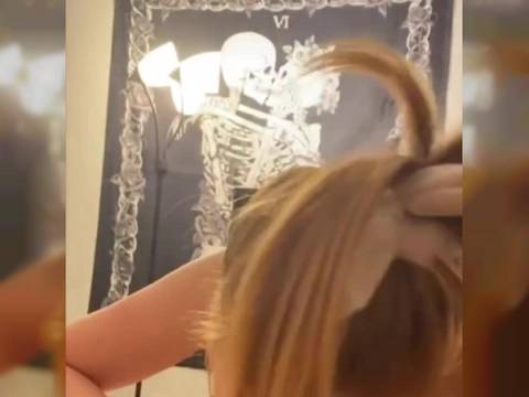 Elle aime se faire brouter la chatte