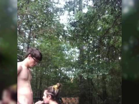 Baise sportive en forêt