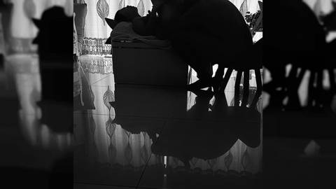 Film de cul artistique en noir et blanc